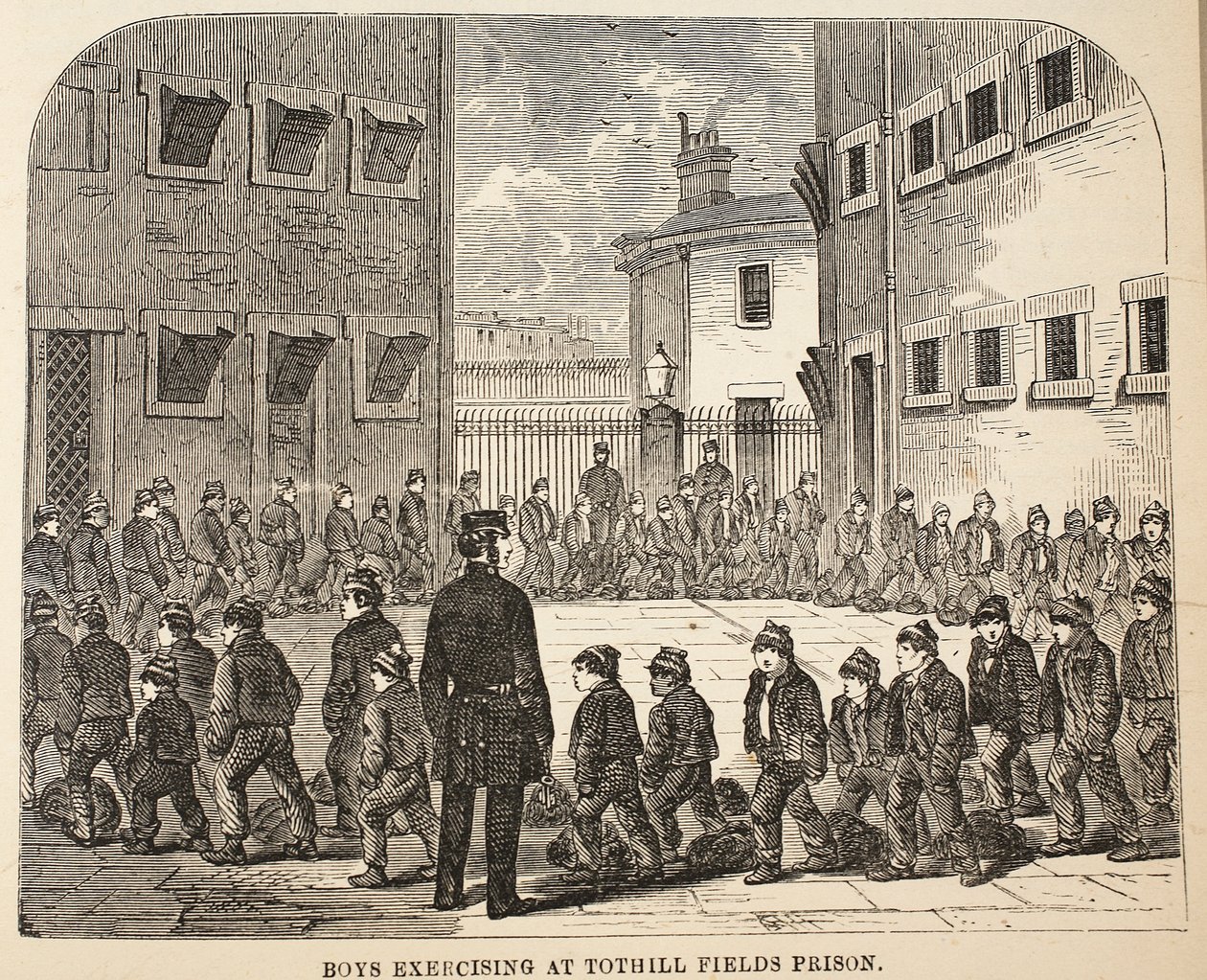 Tothill Fields Prisonで運動する男の子、ロンドンの刑務所刑務所のイラスト、Henry MayhewとJohn Binnyによる刑務所の生活のシーン、パブ。 1862 作： 英語学校
