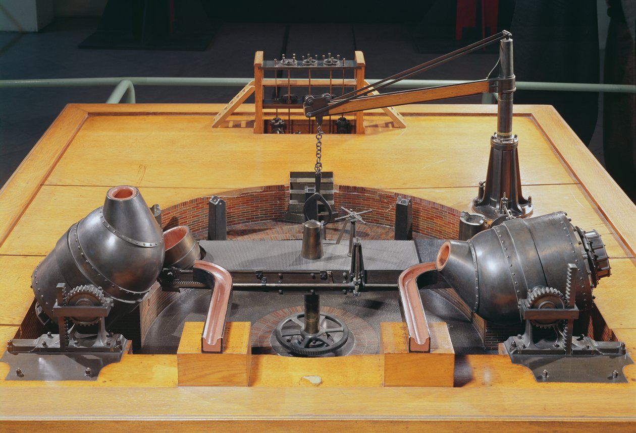 1855年にヘンリーベッセマー（1813-98）によって発明されたコンバーターのモデル 作： 英語学校