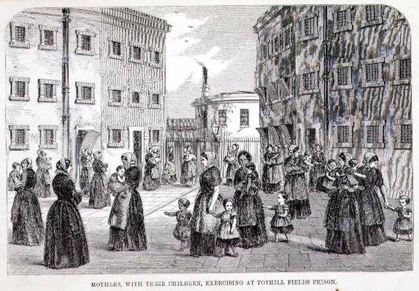 トティル・フィールズ刑務所で運動する子供を連れた母親たち（Henry Mayhew（1812-87）とJohn Binnyによる「The Criminal Prisons of London and Scenes of Prison Life」より 作： 英語学校