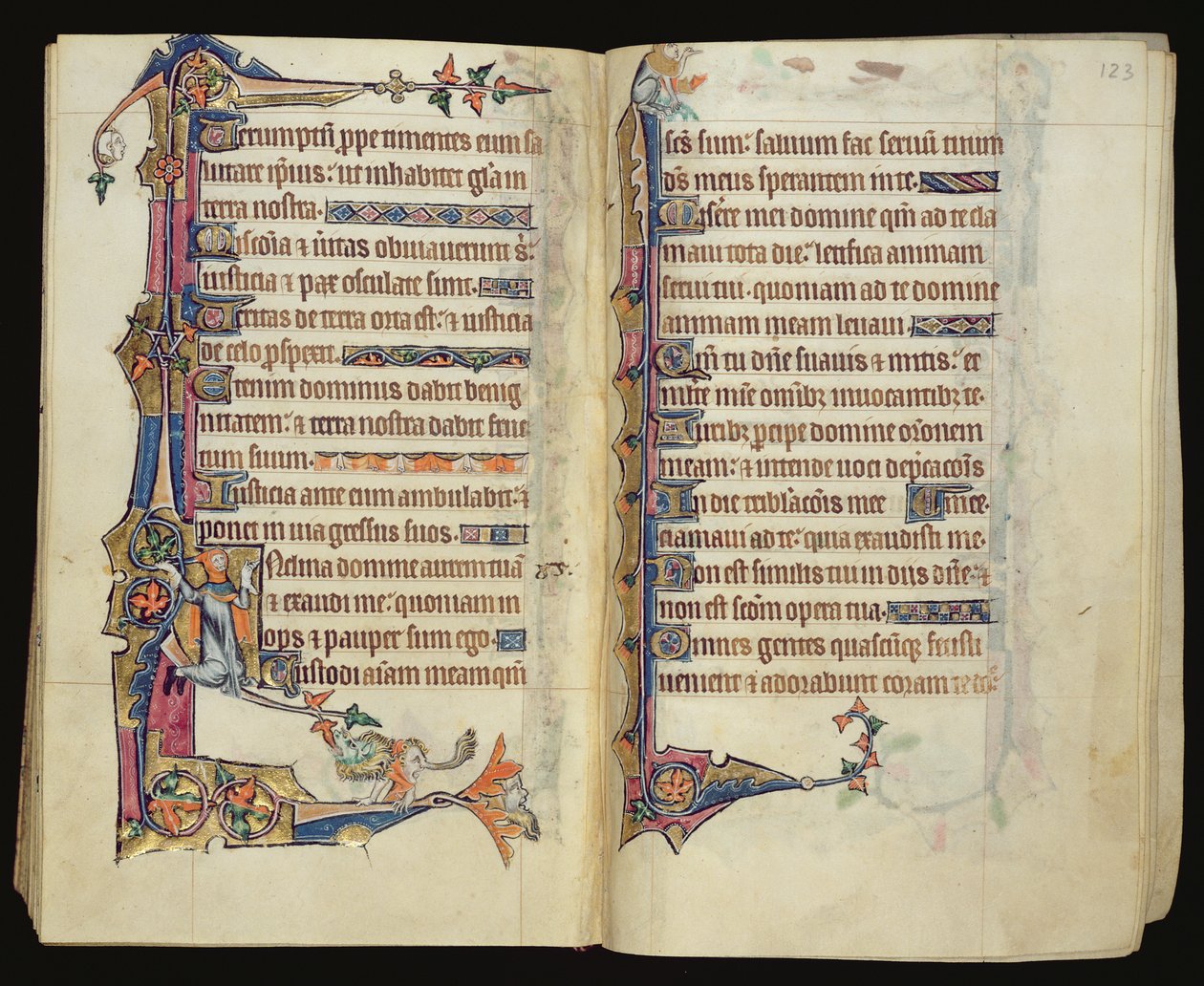 Ms 1-2005、ff.122v-123r：Macclesfield Psalterによるグロテスクな縁飾り、イーストアングリアの使用、1330年頃 作： 英語学校