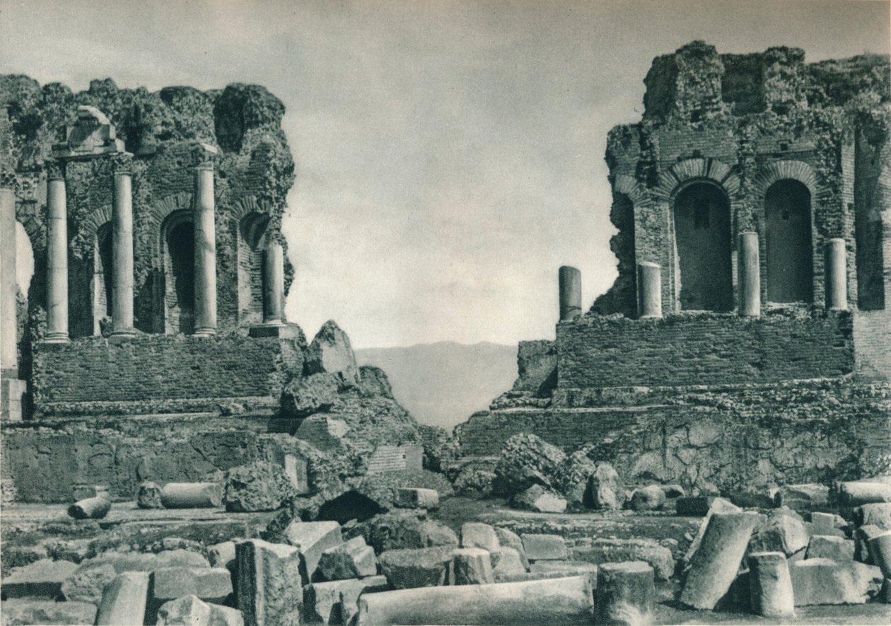 ギリシャ劇場の舞台、タオルミーナ、シチリア島、イタリア、1927 作： オイゲン・ポペル