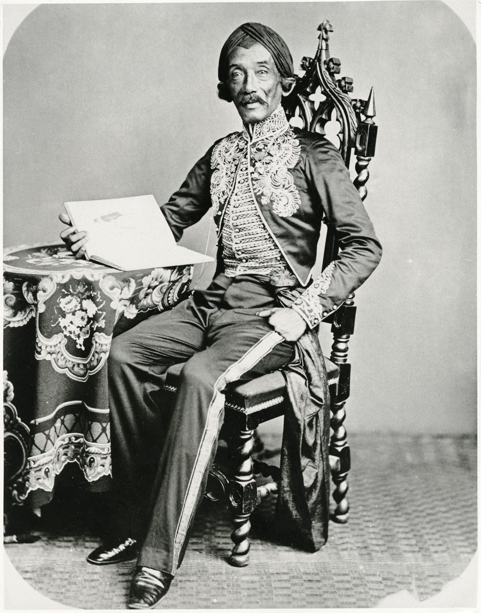 ラーデンサレの肖像、1872年 作： ヨーロッパの写真家