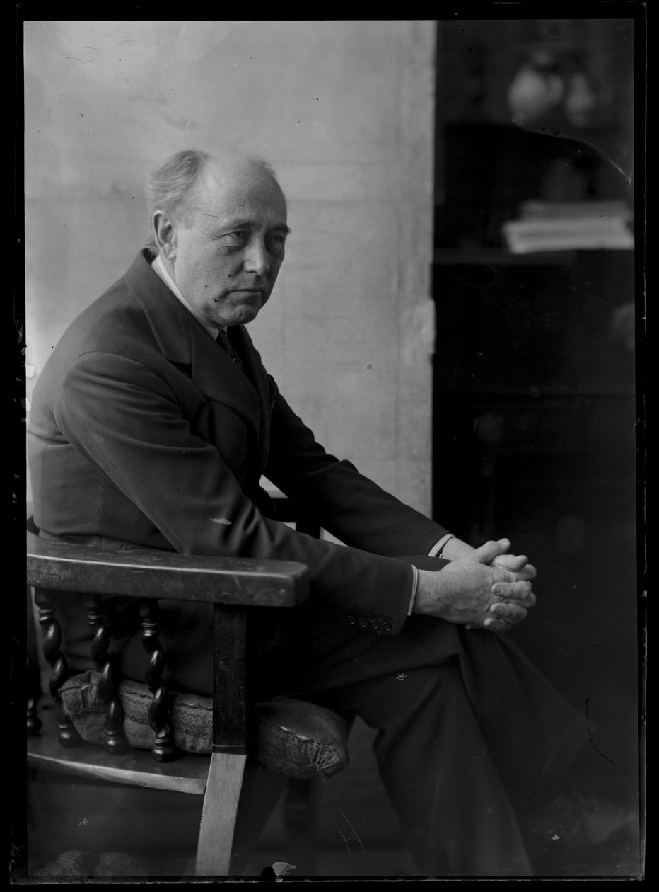 フェリックス・ヴァインガルトナー（1863-1942）の写真 作： フェルディナンド・シュムッツァー