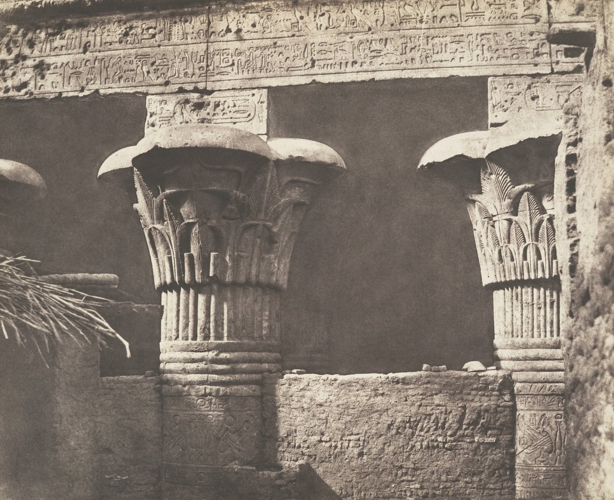 Esneh Latopolis、Sandy Construction - Architrave、Shafts and Capitals、1851-52。 作： フェリックス・テイナード