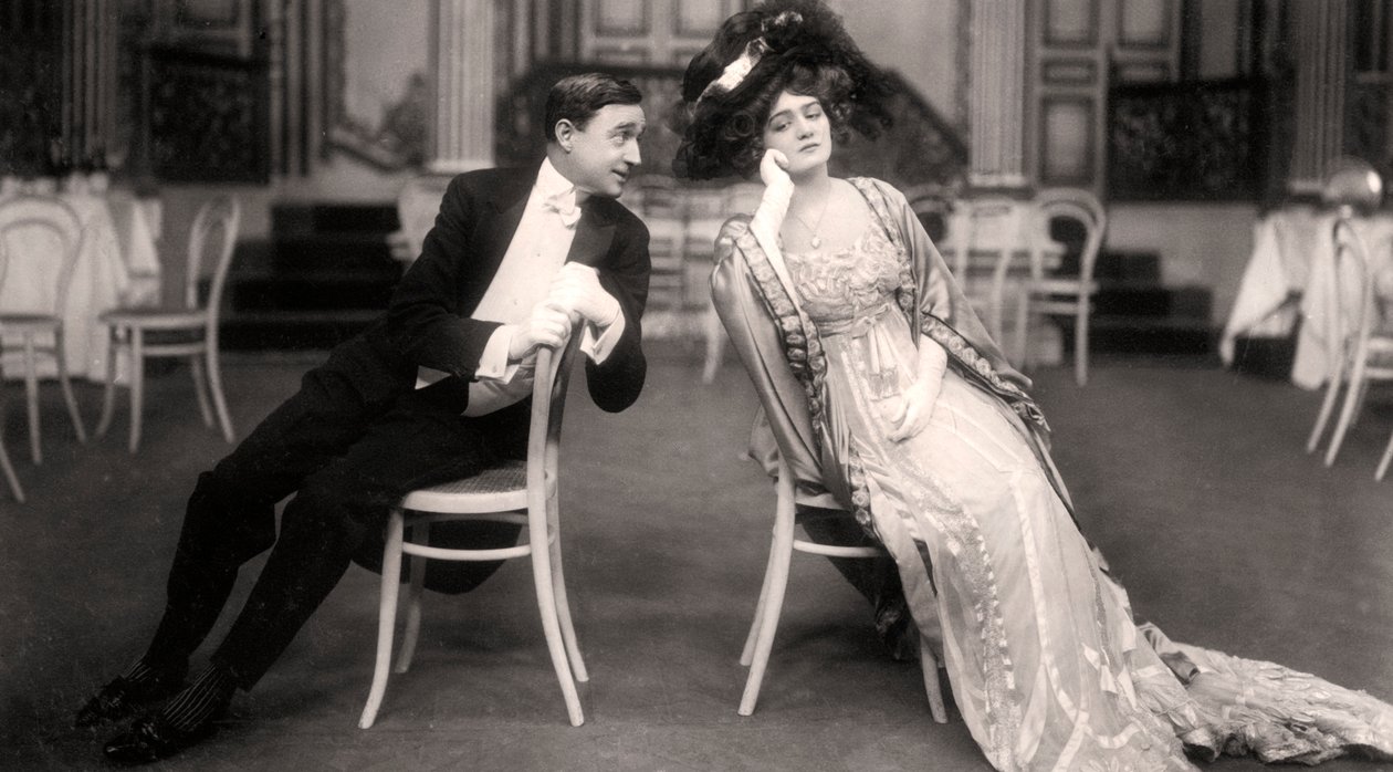 メリーウィドウのリリーエルシーとジョセフコイン、1907年。 作： ファウルシャムとバンフィールド