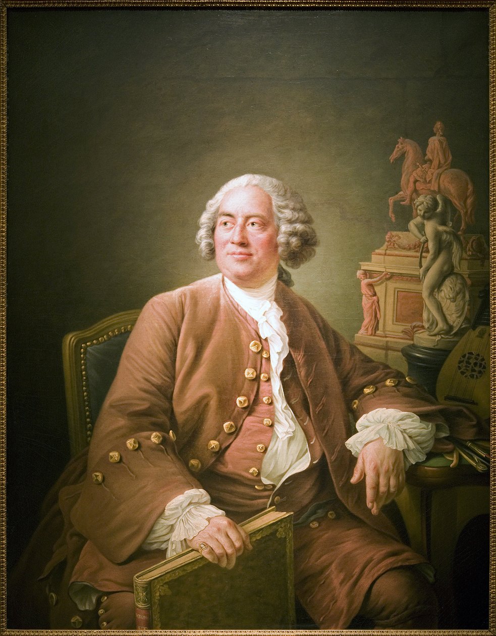 Edme Bouchardon (1698-1762) の肖像、フランスの彫刻家、Francois Hubert Drouais (1727-1775) によるキャンバスに油絵。 写真、KIM Youngtae、パリ、Musee Carnavalet。 作： フランソワ・ユベール・ドルエ