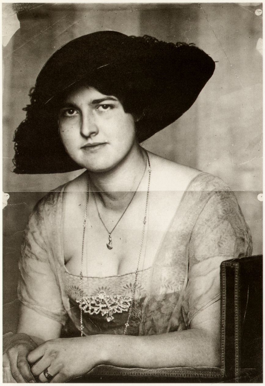 黒い帽子をかぶったメアリー、1915年。 作： フランツ・スタック・リッター・フォン