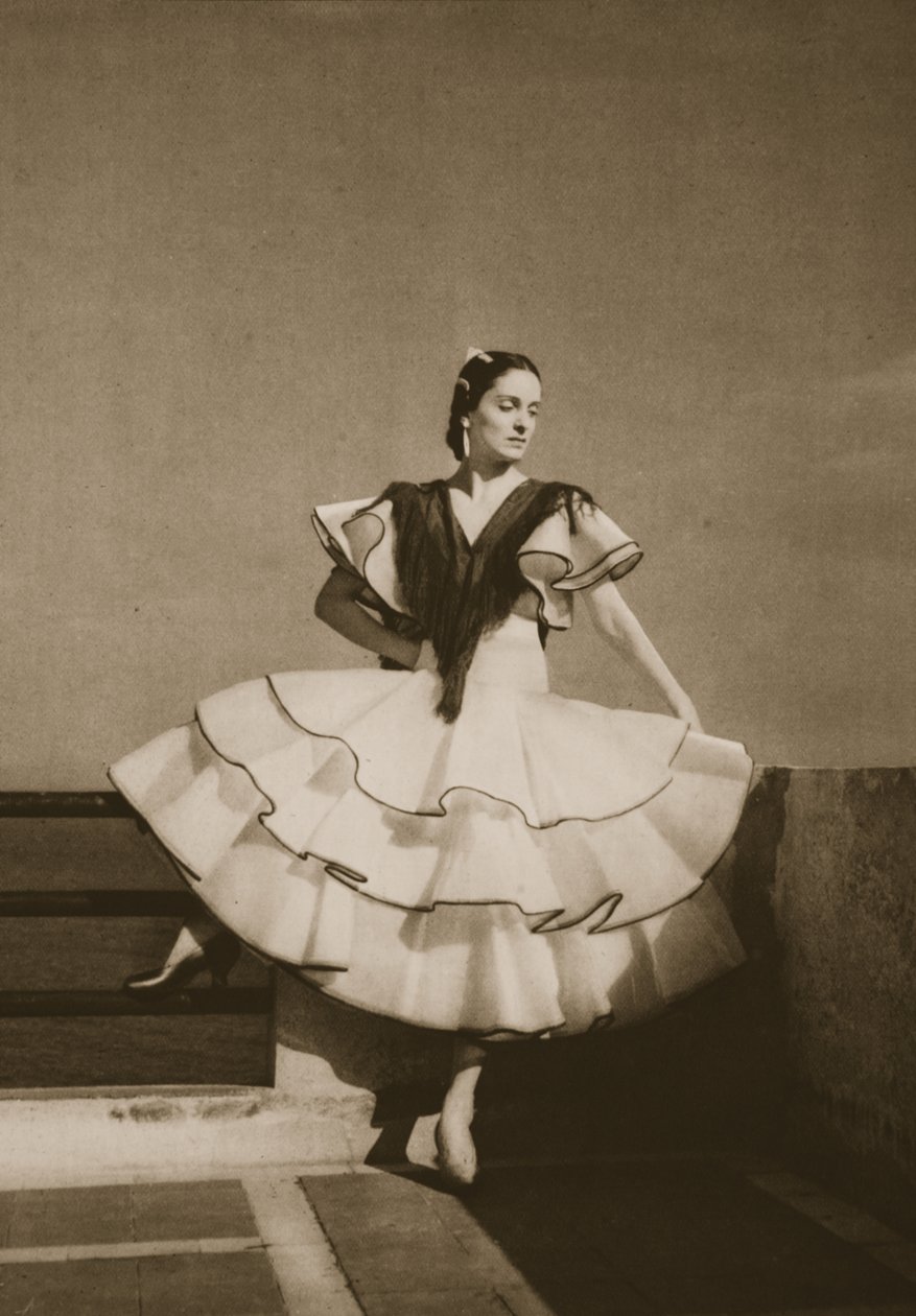 アナ・リカルダ、グランド・バレエ・ド・モンテカルロ、1949年（グラビア） 作： フランスの写真家