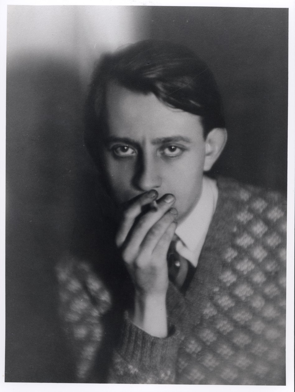 アンドレ・マルロー（1901-76）c.1928 作： フランスの写真家