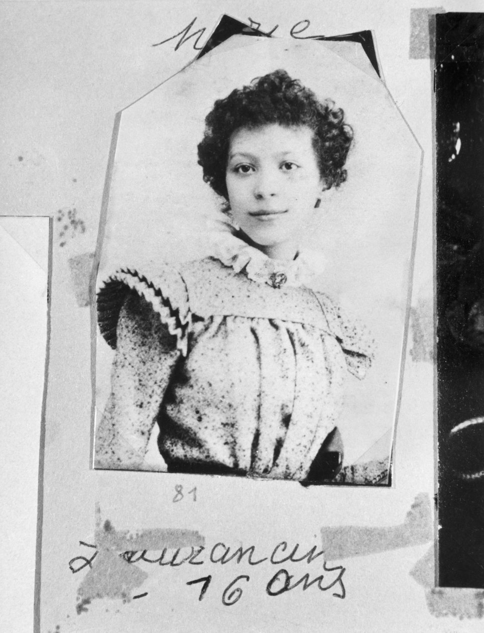 Marie Laurencin、16歳、1899年、Marcel Jouhandeauアルバムより 作： フランスの写真家