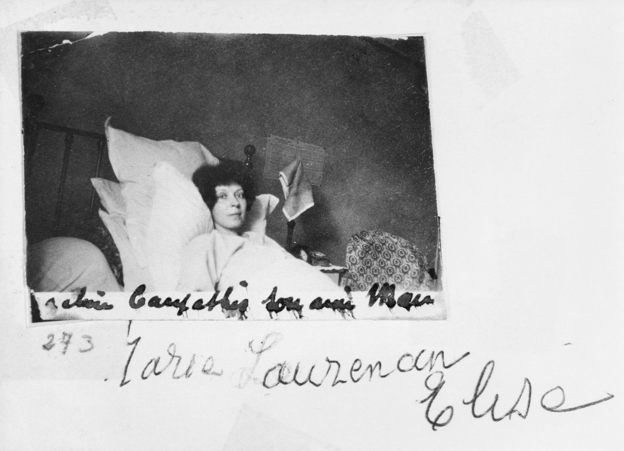 Marie JouhandeauアルバムのMarie Laurencin 作： フランスの写真家