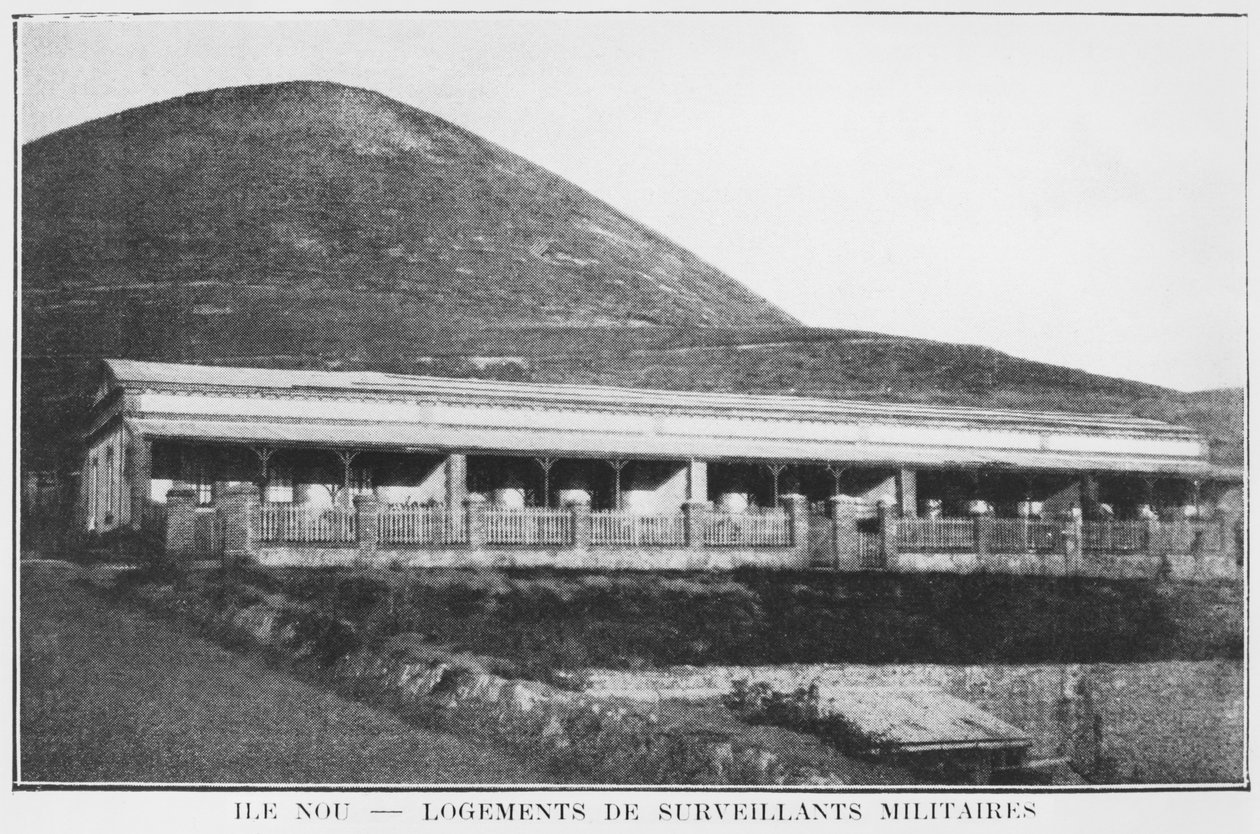 ノウ島のニューカレドニア、1903年のラデペッシュコロニアーレ出身の軍人の住居 作： フランスの写真家
