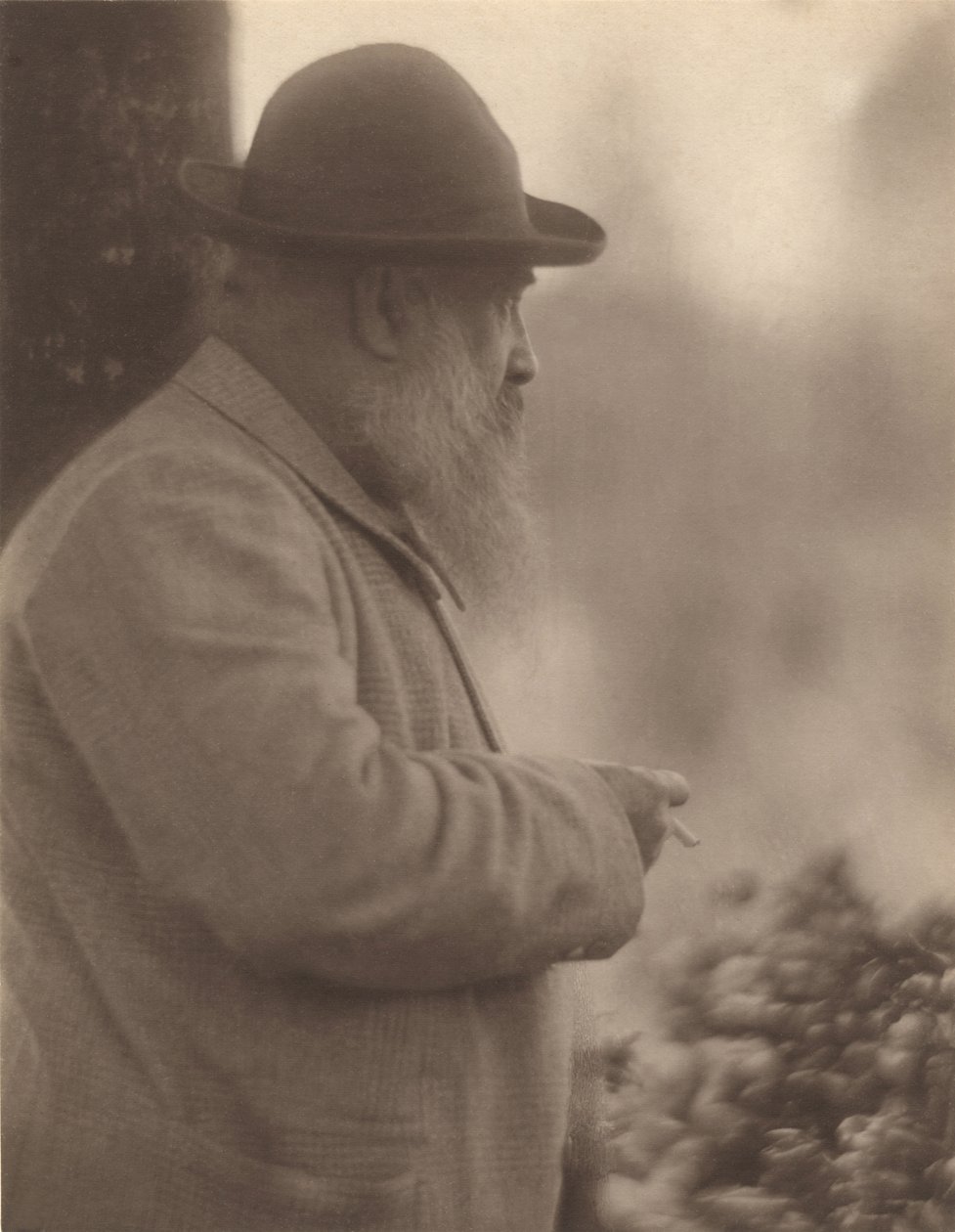 クロード・モネの肖像（1841-1926）1905年8月27日 作： フランスの写真家
