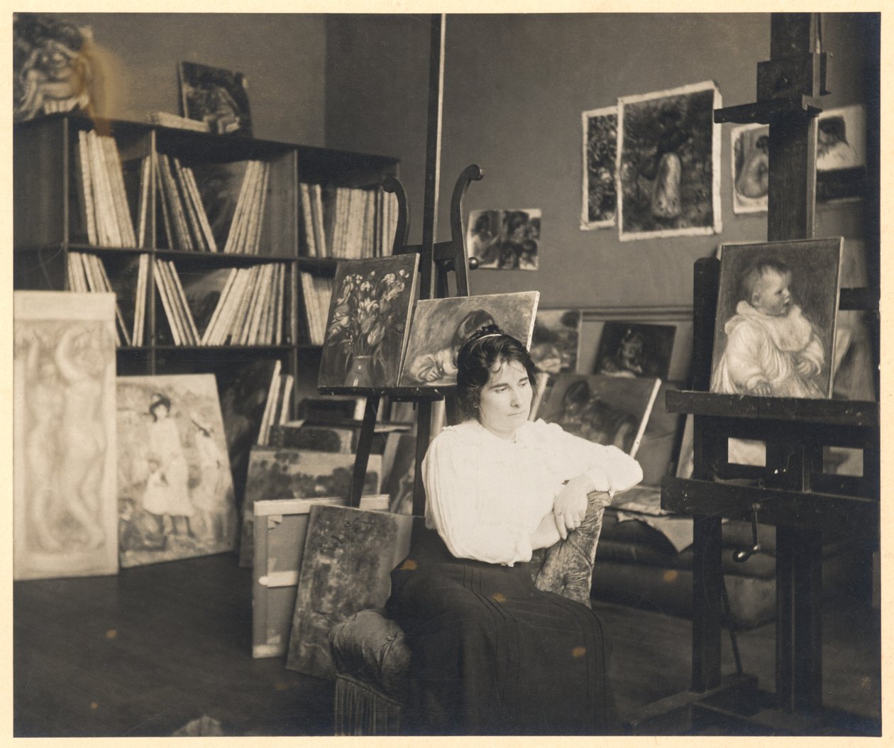 ガブリエル・レナードの肖像（1878-1959） 作： フランスの写真家
