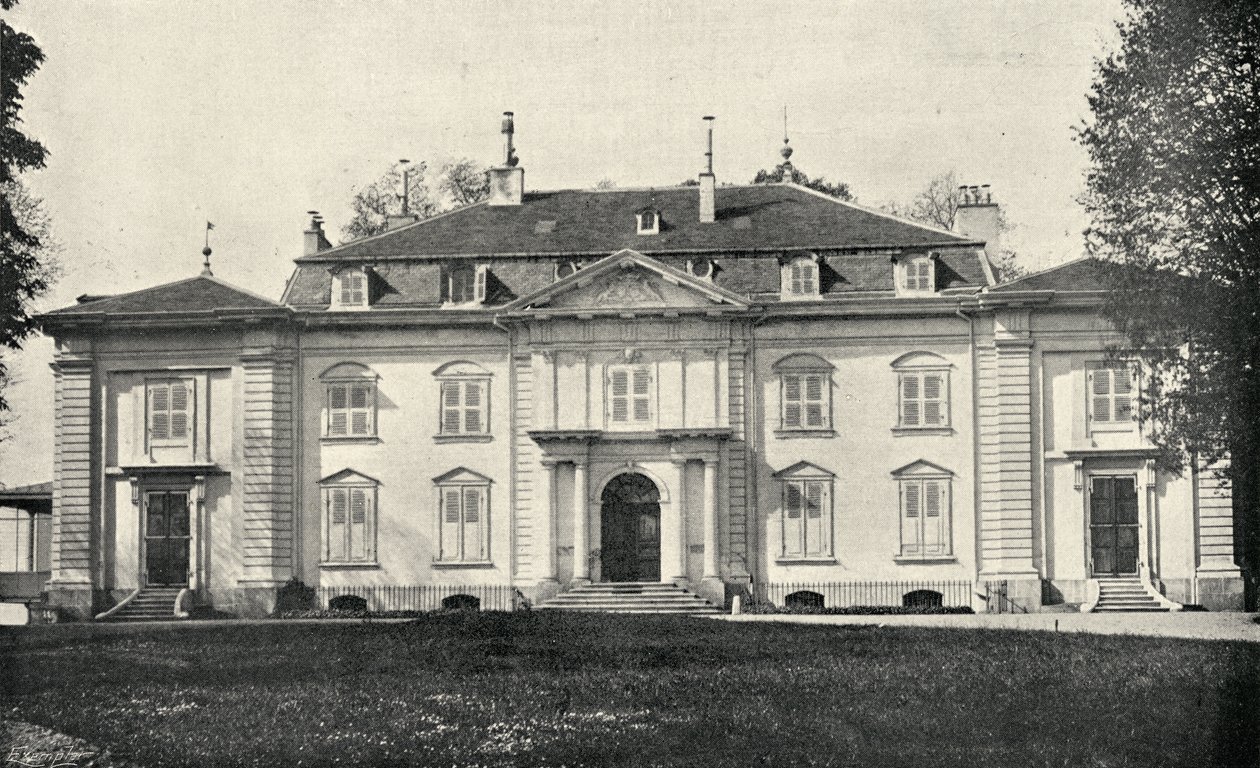 ファーニーのボルタイア（1694-1778）の家 作： フランスの写真家
