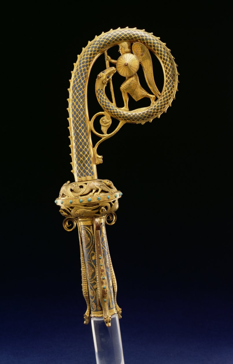 Crozier Head：Saint Michael and the Dragon、1210-25（金箔を施した銅、シャンプーヴエナメル） 作： フランス語学校