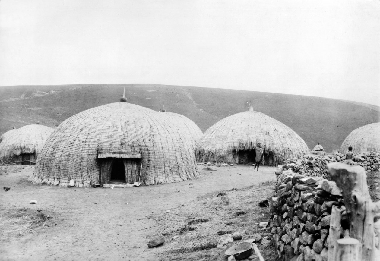 Kaffir Huts、南アフリカ、c.1914 作： フランスの写真家