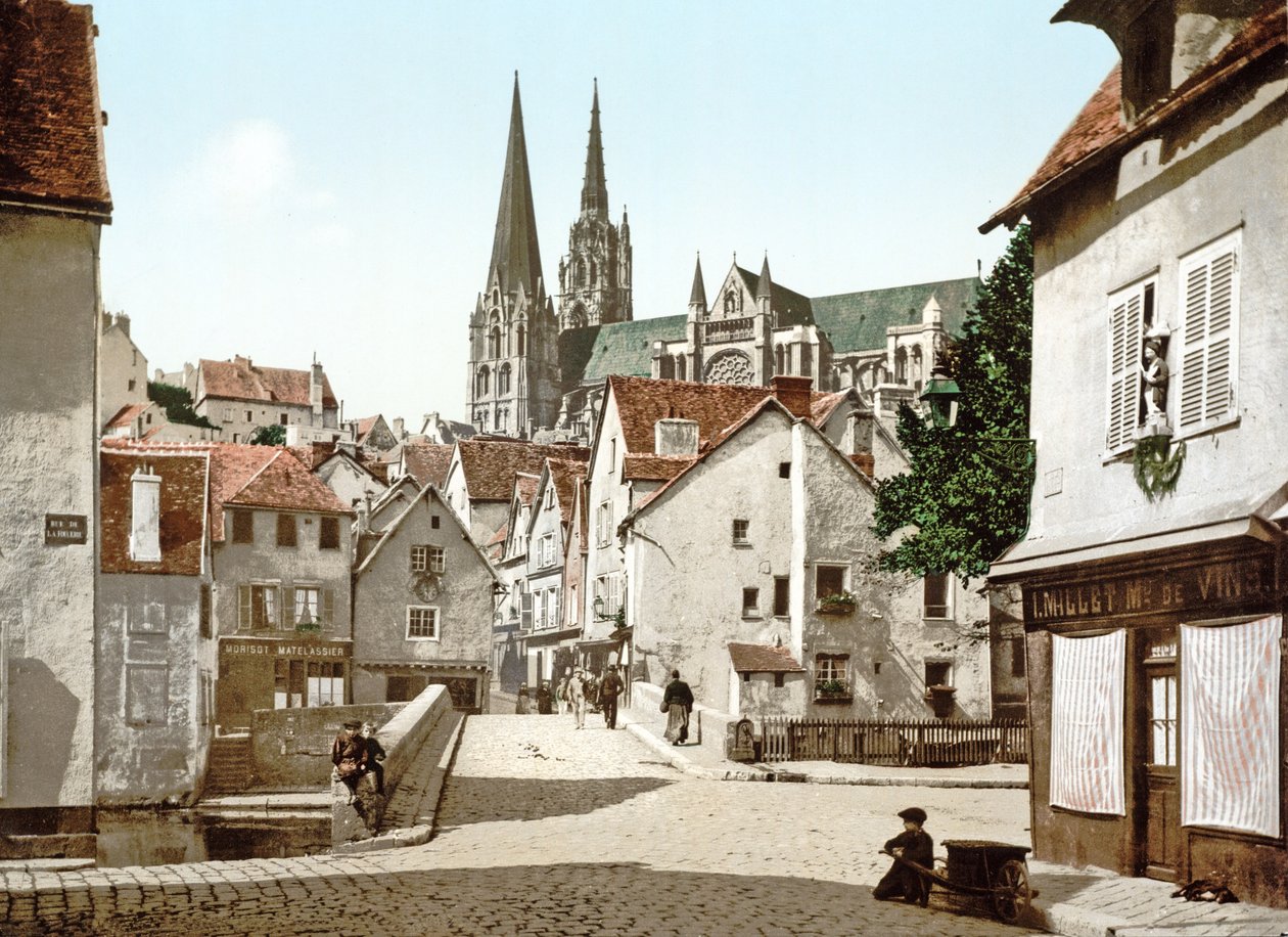 1890〜1900年に大聖堂を背景にしてシャルトルの街を見下ろす 作： フランスの写真家