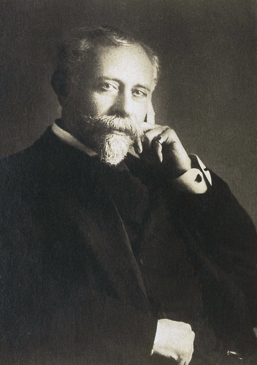 フランスの外交官・政治家、ポール・カンボン（1843-1924）の肖像。 作： フランスの写真家