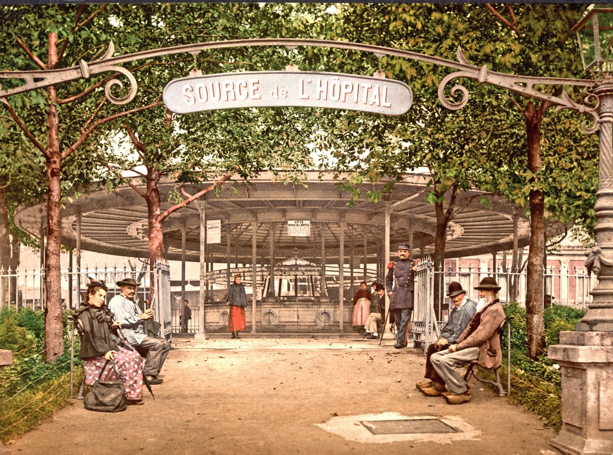 Source de l&39;Hopital、Vichy、1890-1900 作： フランスの写真家
