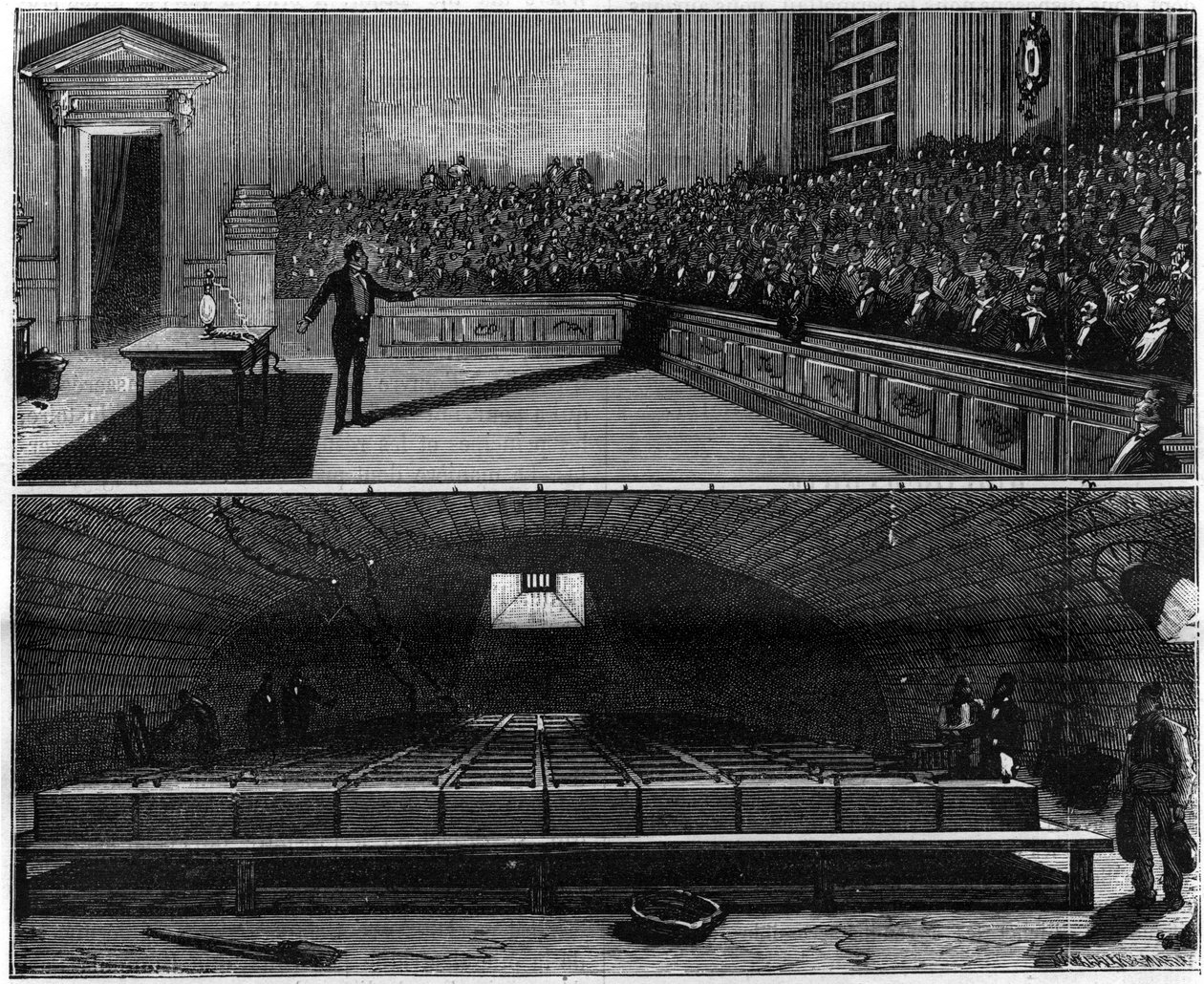 ハンフリー・デイビー（1778-1829）が1813年にロンドン王立研究所の化学の授業で行った電光実験。La Nature.Revue des sciences et de ses applications aux arts à l