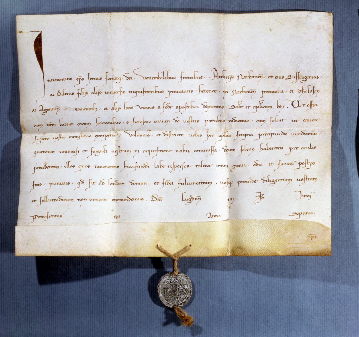 教皇イノセント4世（d.1254）によるアルビゲンスに対する教皇の雄牛 作： フランス語学校