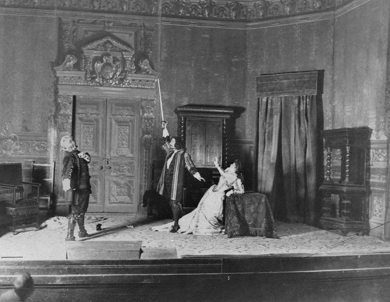 ヴィクトルユーゴー（1802-85）によるルイブラス（1838）のパフォーマンス。 1862-1930）t 作： フランス語学校
