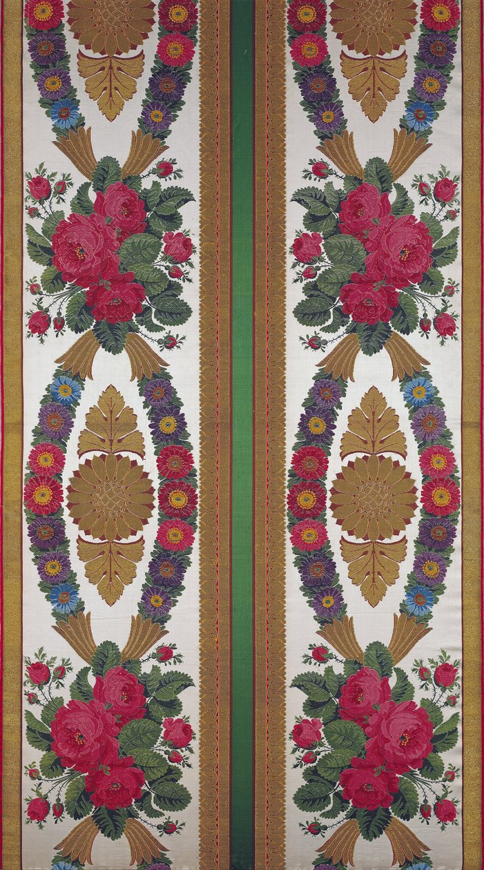 ヒナギクの花束とバラの花束を備えた布地、いとことボニー、ビサルドン、リヨン、1811年（刺繍サテン） 作： フランス語学校