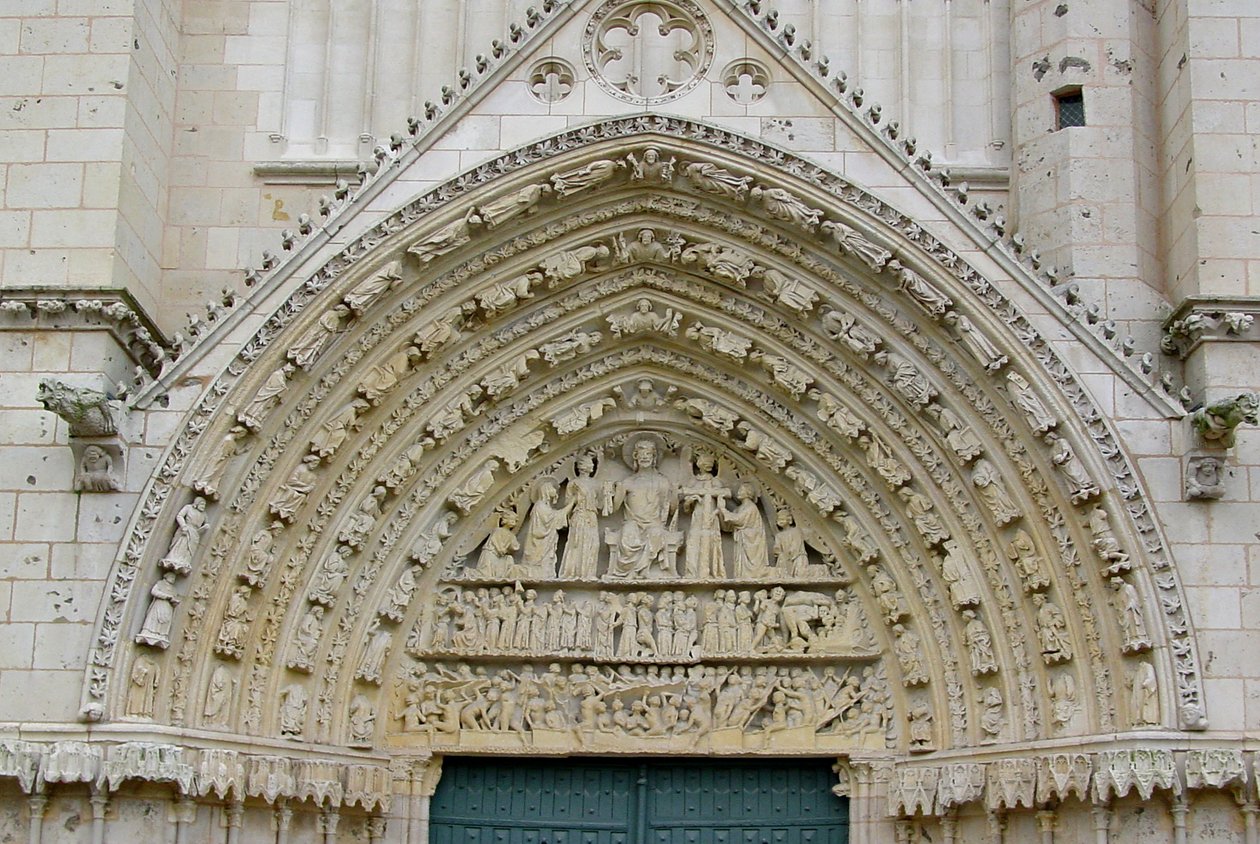 西側正面の中央鼓膜からの最後の審判 作： フランス語学校