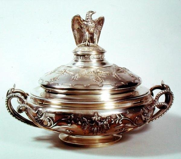ベジタブルディッシュ、サービスナポレオンIII、1855年（銀の金箔） 作： フランス語学校