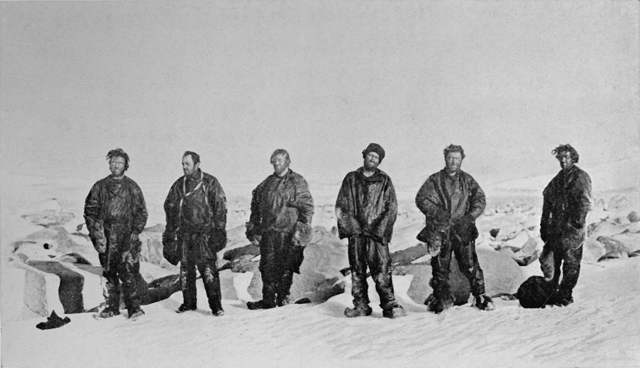 イグルーの冬の後のグループ、1912年、1913年 作： G.マレー・レヴィック