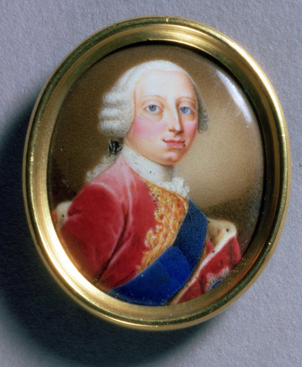 1755年、プリンスオブウェールズのフレデリックルイスの肖像ミニチュア（金のエナメルにトイレ）88;プリンスオブウェールズ（1707-51）のフレデリックルイス 作： ガエターノ・マニーニ