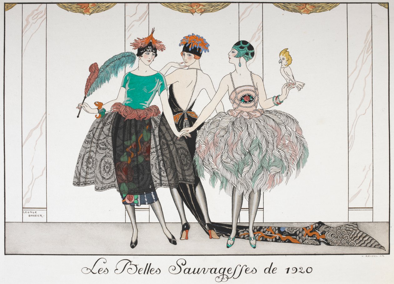 Les Belles Sauvagettes de 1920. エキゾチックなドレスを着た 3 人の女性が一列に並んでいます。 作： ジョルジュ・バーバー