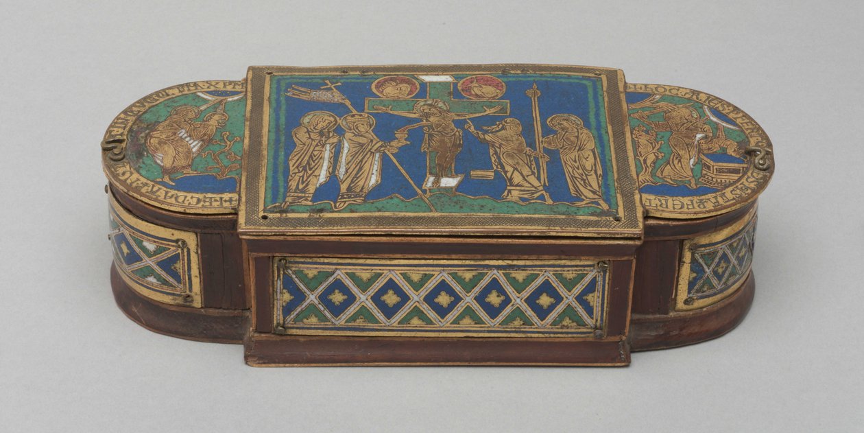 ピュークス」1170～1180年頃（金メッキを施した銅、シャンルベ・エナメル、七宝、木芯（モダン 作： ドイツ語学校
