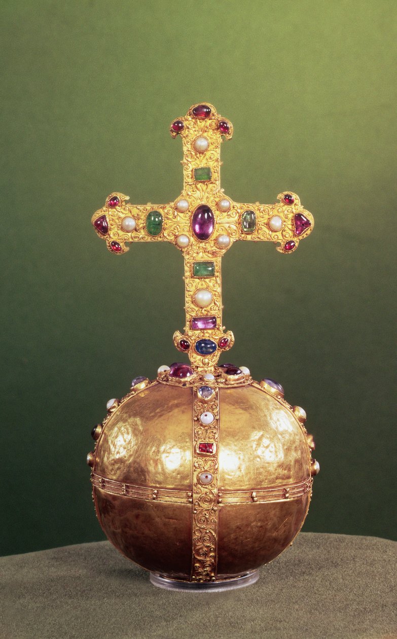 12世紀後半の西ドイツ、神聖ローマ皇帝の帝国のオーブ（真珠で装飾された、金箔で覆われた樹脂の塊） 作： ドイツ語学校
