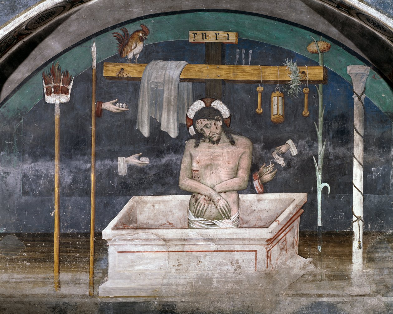 受難のシンボルに囲まれたキリスト、ジャコモ・ジャケリオ（1375-1453）によるフレスコ画、イタリア、ピエモンテ州ブッティリエラ・アルタ、ランヴェルソの聖アンソニー大修道院 作： ジャコモ・ジャケリオ