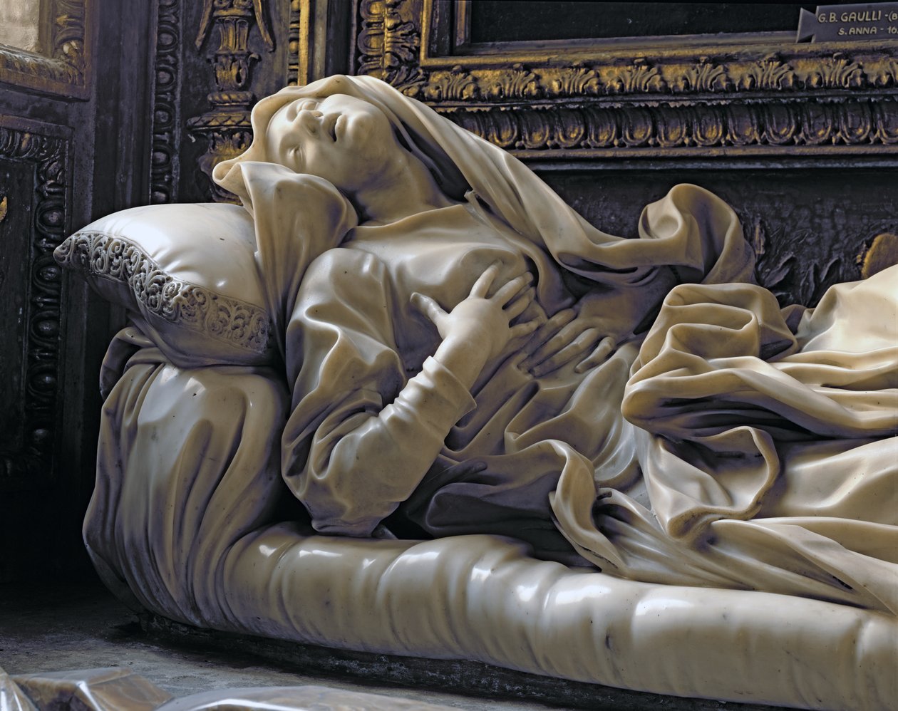 アルティエリ礼拝堂からの祝福されたルドヴィカアルベルトーニの死、1674年（大理石） 作： ジャン・ロレンツォ・ベルニーニ