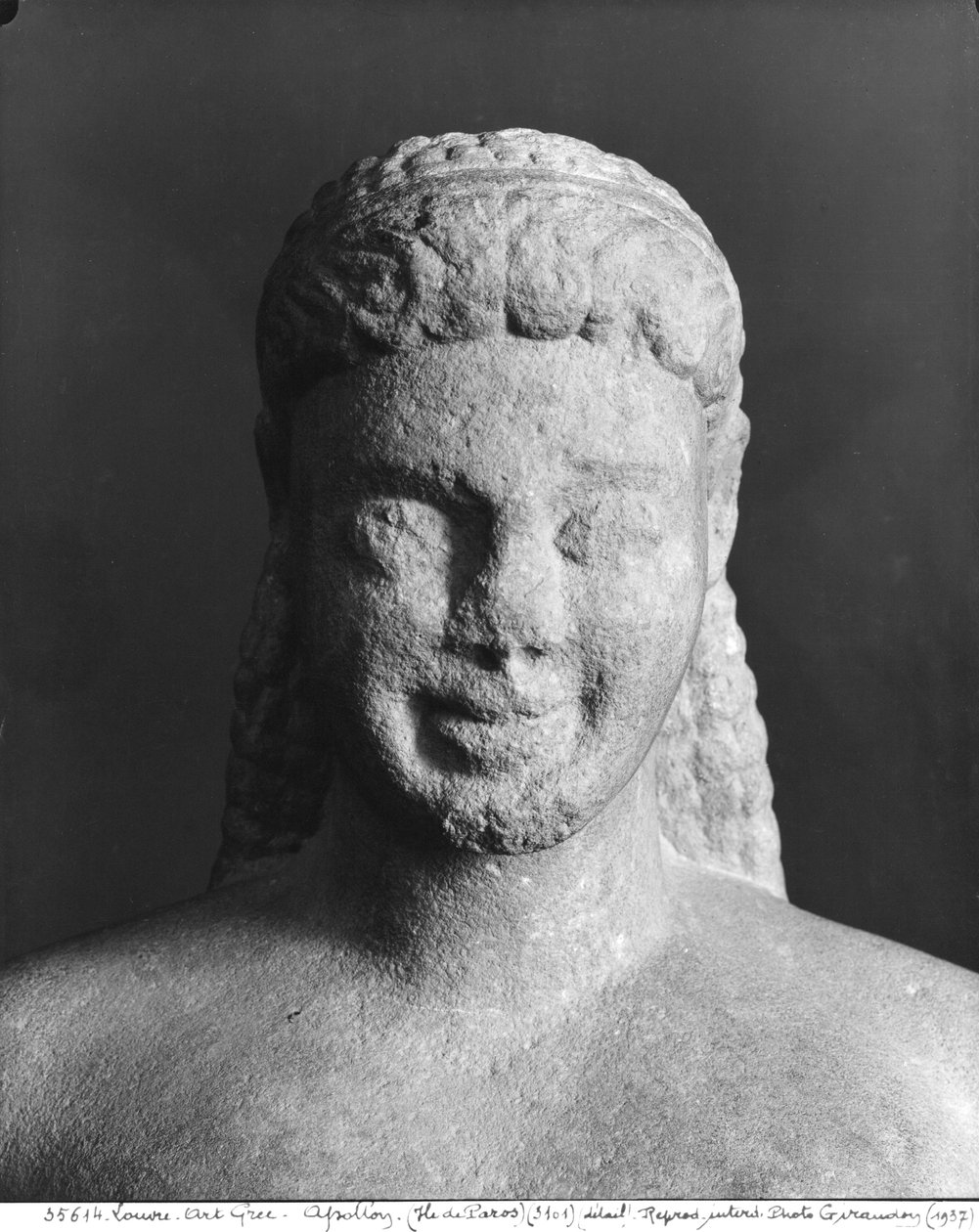 アスクレピオスの聖域の近く、パロスからのクーロス、紀元前540年頃（大理石）（詳細）（154092も参照） 作： ギリシャ語