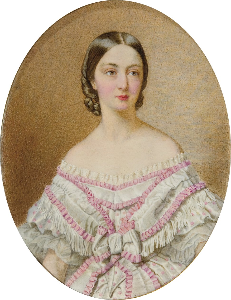 ピンクの蜂の巣をあしらった白いドレスとショール姿のシャルトル公爵夫人フランソワーズ（1844-1925年）の肖像； 作： Guglielmo Faija