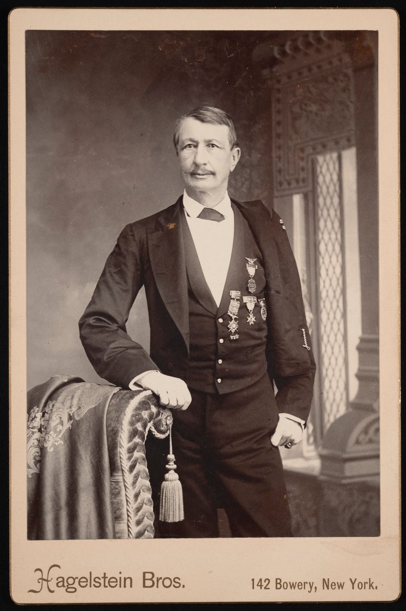J. Watts John Watts De Peyster 1821-1907 の肖像、1896 年以前。 作： ヘーゲルスタインブラザーズ