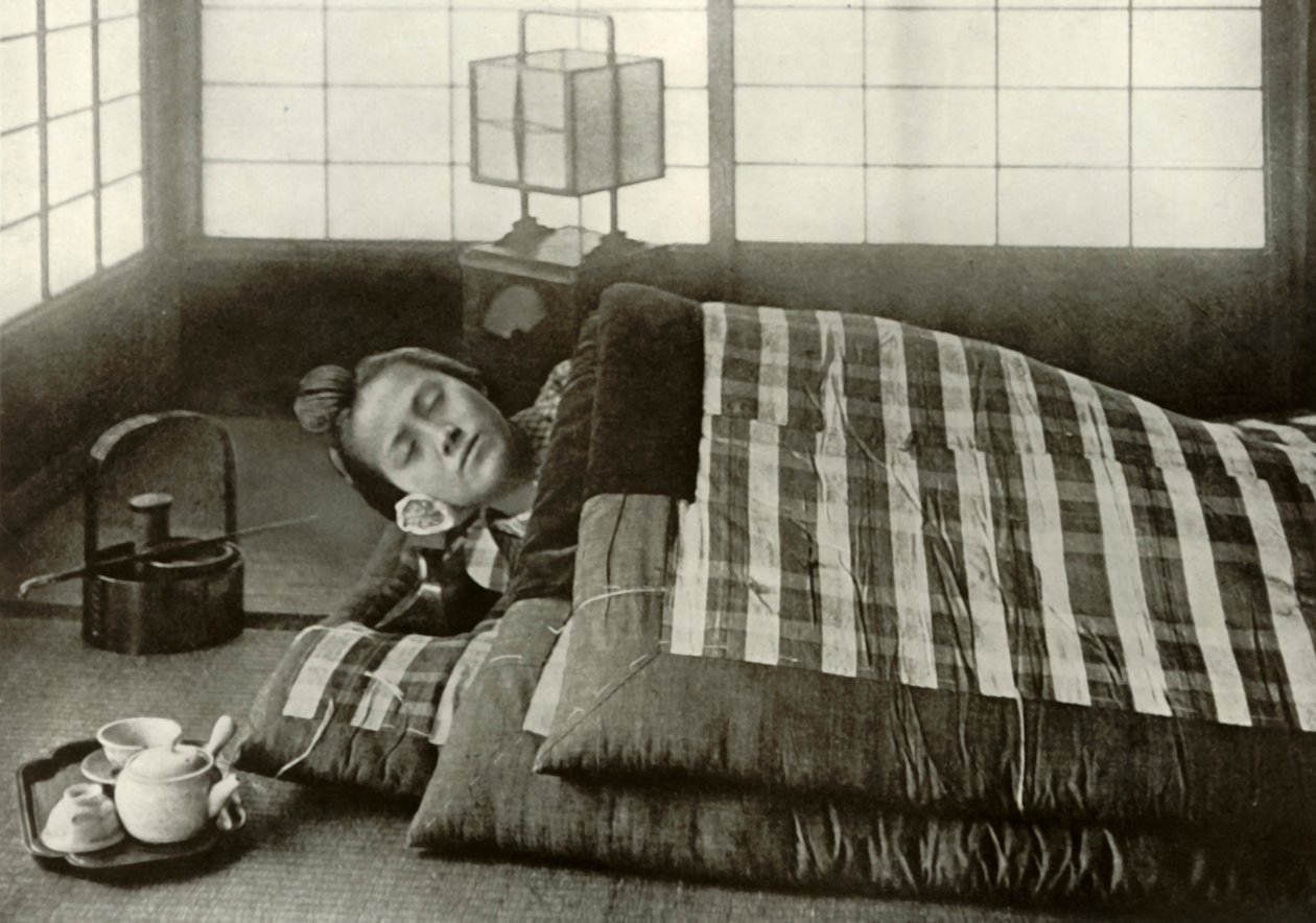 日本の就寝時間、1910年。 作： ハーバート・ポンティング