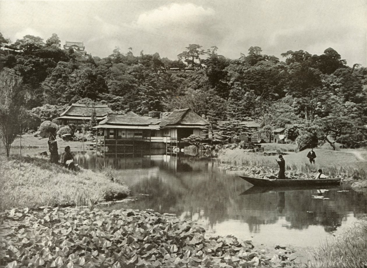 1910年、彦根の帝京旅館と庭園。 作： ハーバート・ポンティング