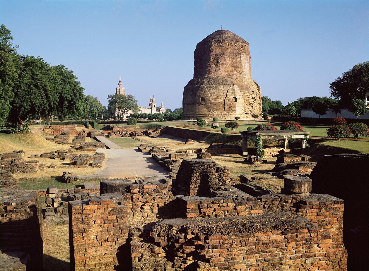 ダメク仏舎利塔、西暦500年頃 作： インドの学校