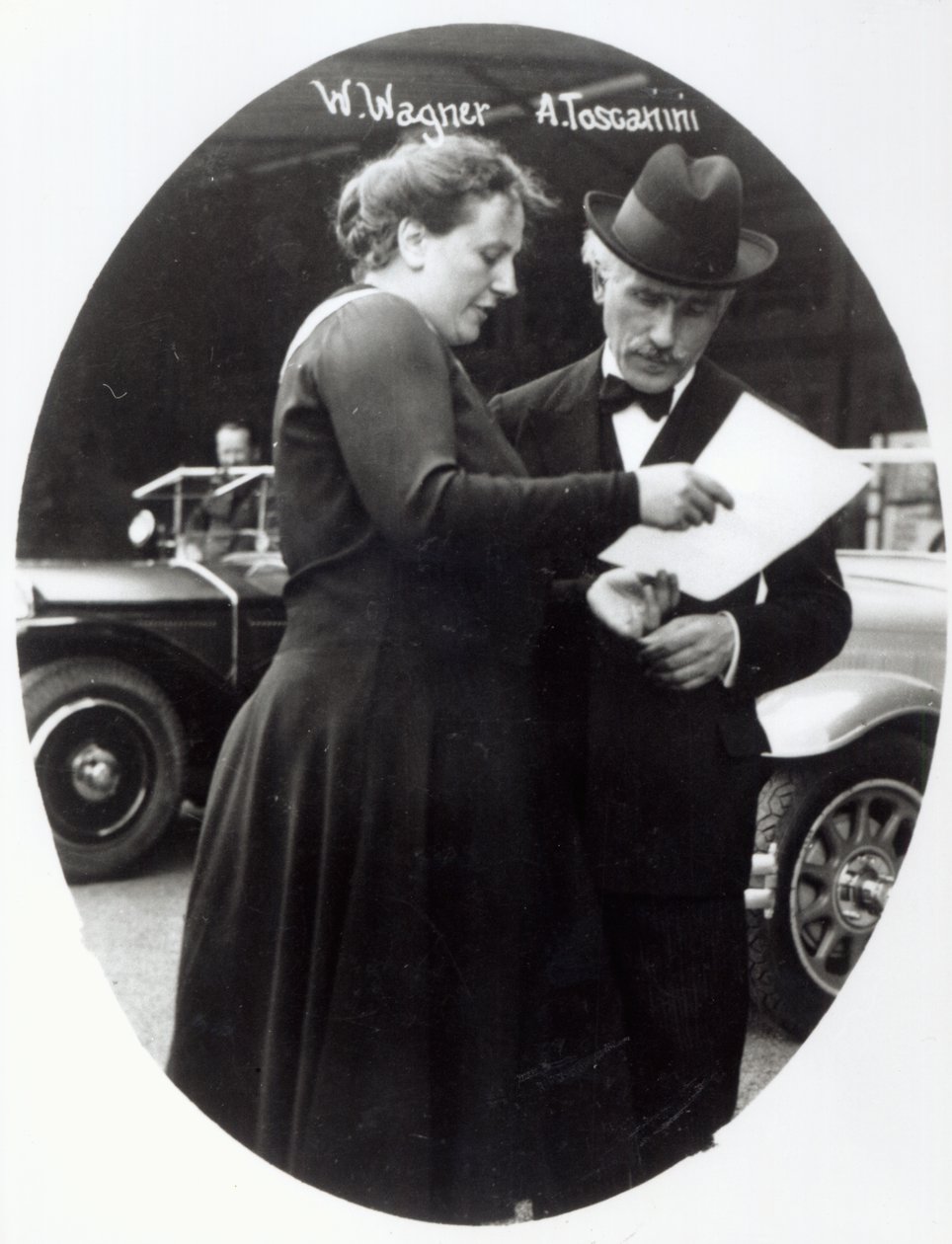 Winifred Wagner（1897-1980）とArturo Toscanini（1867-1957）の肖像、1930-31年頃 作： イタリアの写真家