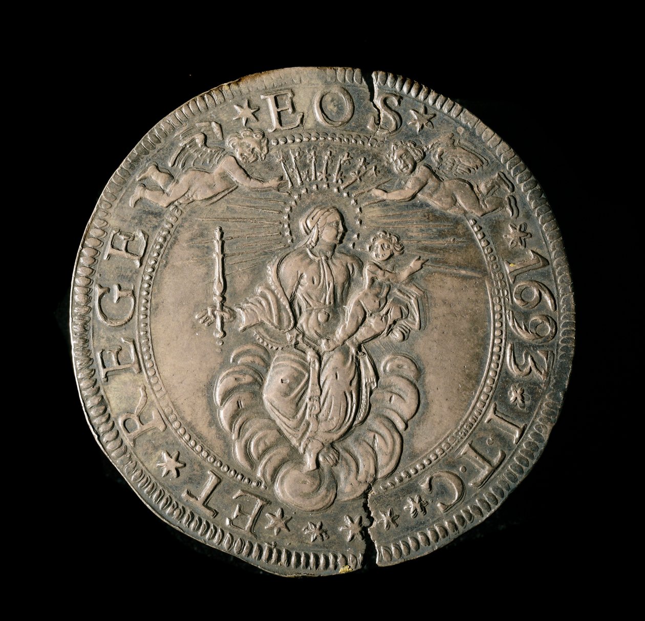 ジュネーブ共和国の通貨。銀製でECU幅。直径61mm。1693年。ゲネス共和国新旧対照表（Inv, M7097 作： イタリア語学校