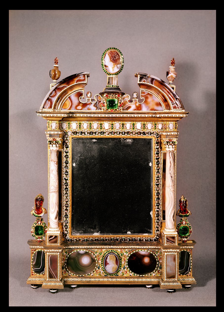 マリー・ド・メディチの鏡（1573-1642）（ロッククリスタル、エナメル、サードニクス、メノウ） 作： イタリア語学校