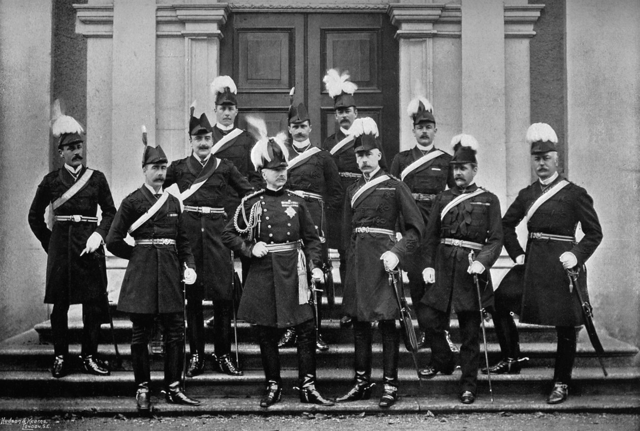 ウルセリー卿とアイルランドの本部スタッフ、1896年。 作： J.ロビンソンと息子
