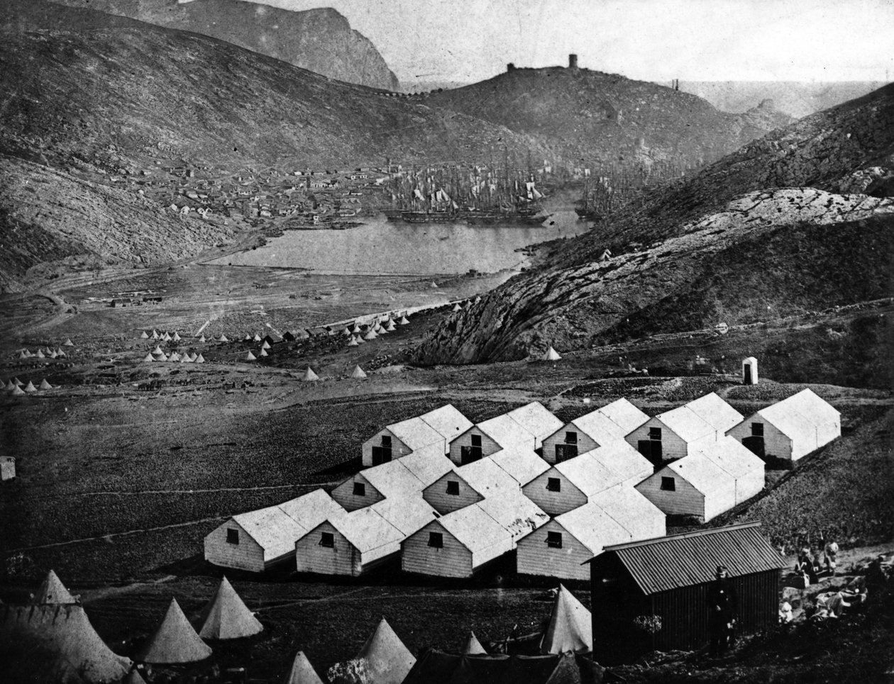 1855年のバラクラバでのイギリス陸軍キャンプ 作： ジェームス・ロバートソン
