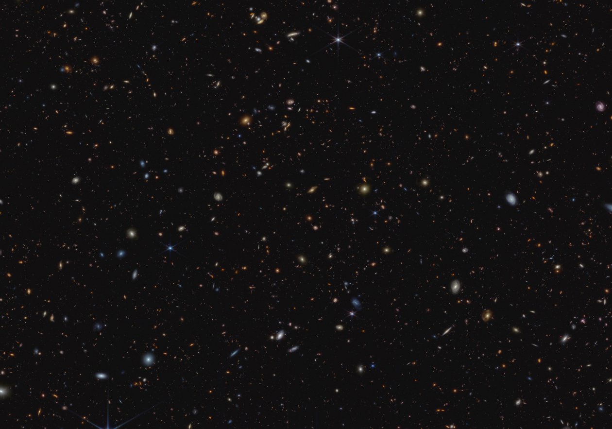 JWST 先進銀河系外探査（NIRCam画像） 作： ジェイムズウェッブ宇宙望遠鏡（NASA）