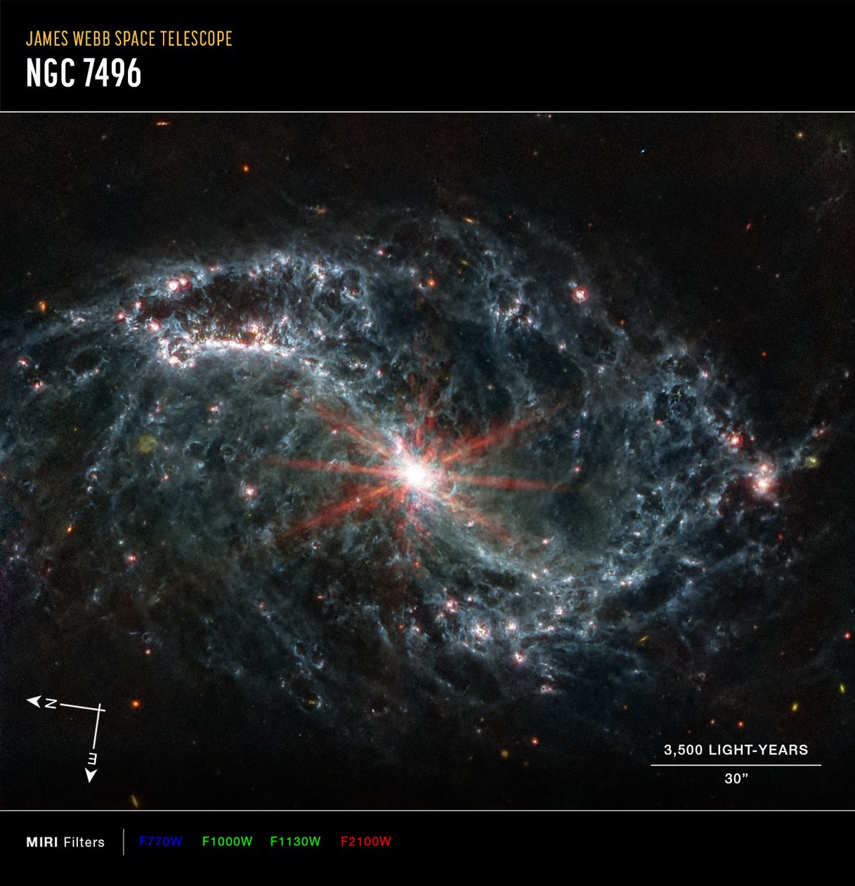 NGC 7496（MIRIコンパス画像） 作： ジェイムズウェッブ宇宙望遠鏡（NASA）